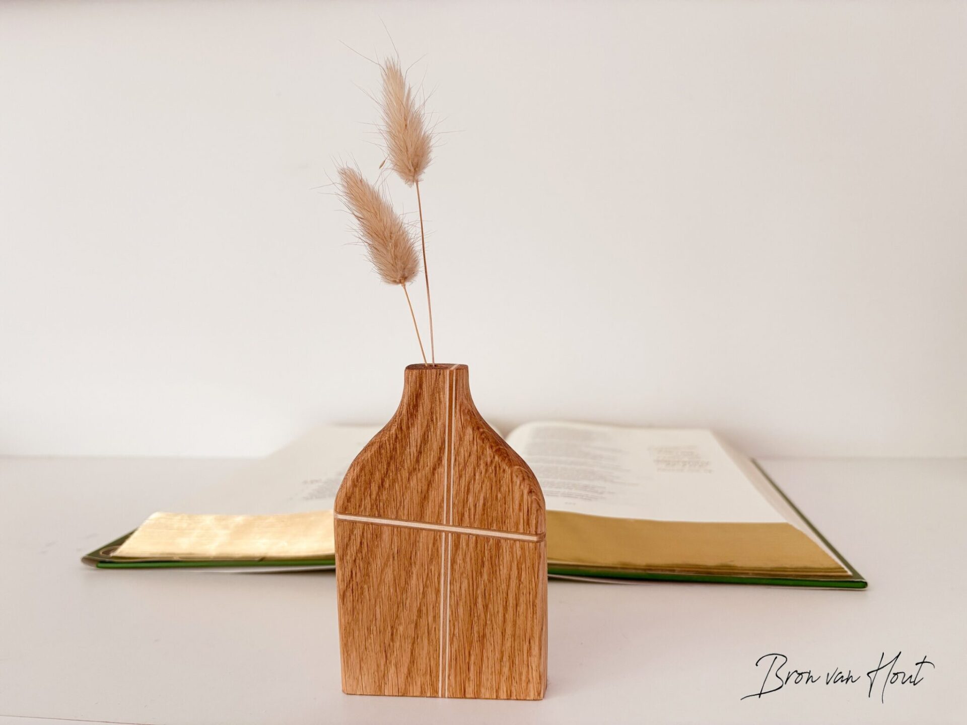 Christelijk Geloof Hoop Liefde Houten vaasje voor droogbloemen met kruis